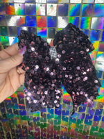 Load image into Gallery viewer, Sequin Bow w alligator clip
