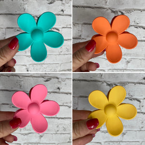 Large Daisy Claw Clips